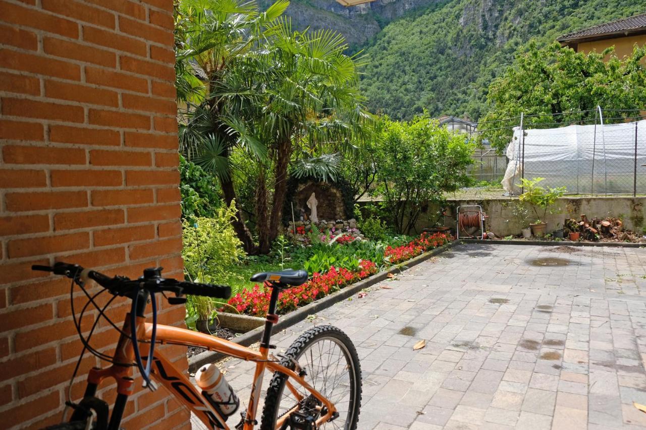 Appartamenti Alle 5 Torri Mezzolombardo Exteriér fotografie